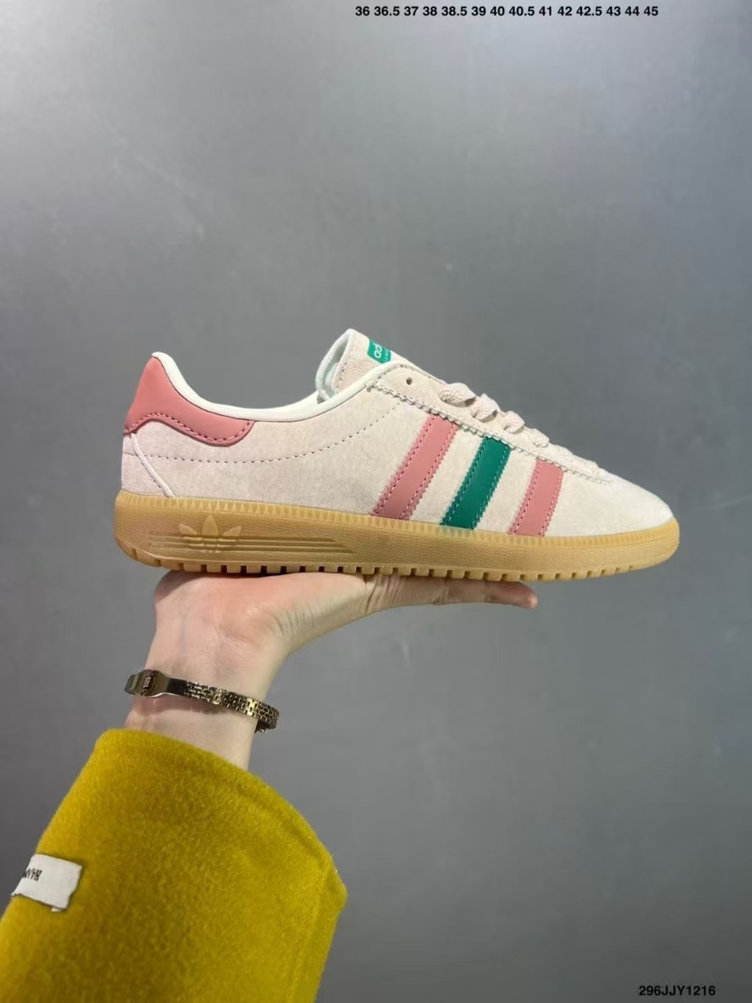 Adidas Running（H-72  F52）