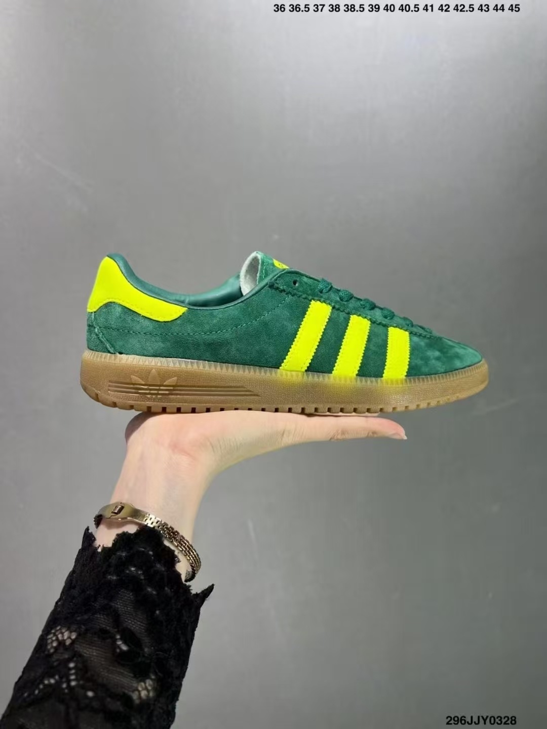 Adidas Running（H-72  F52）