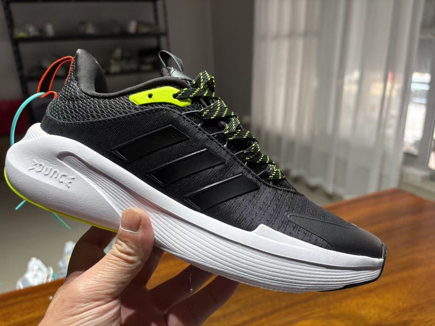 Adidas Alpha Edge 4D（D50）