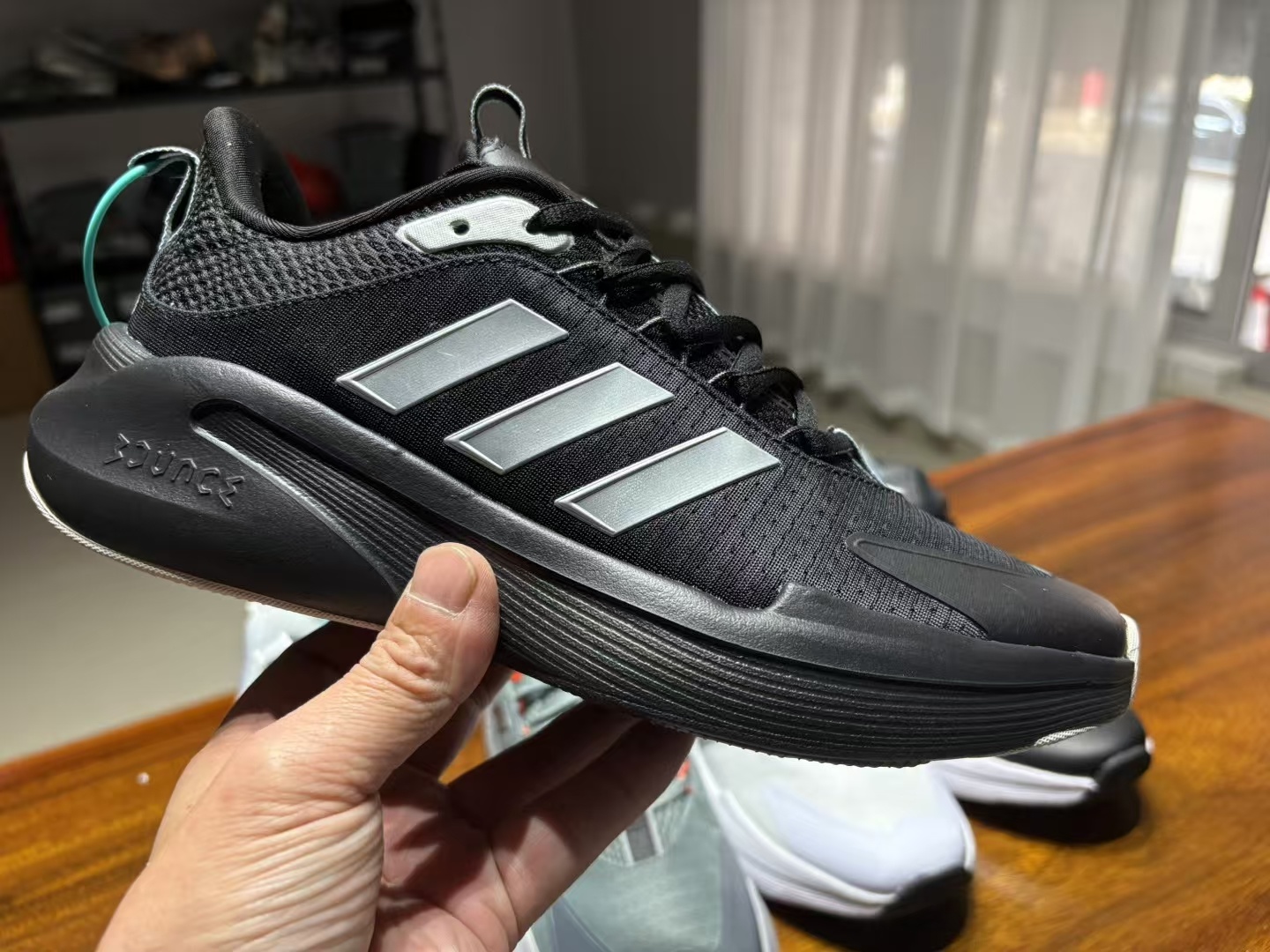 Adidas Alpha Edge 4D（D50）