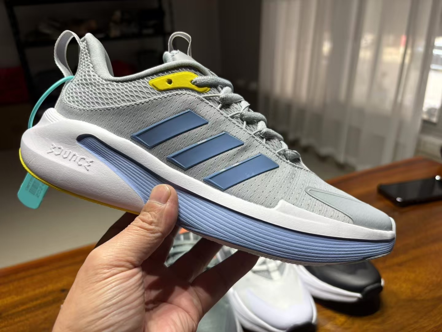 Adidas Alpha Edge 4D（D50）