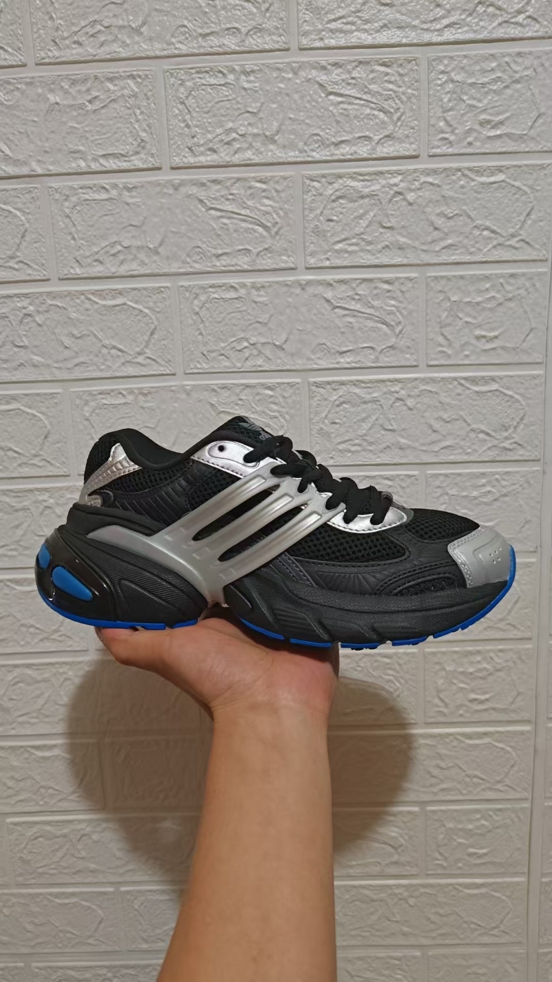 Adidas XLG（125）