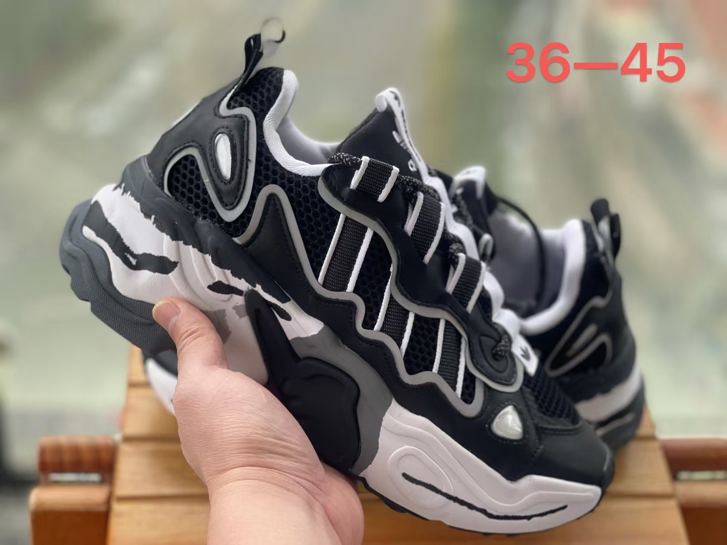 Adidas Ozthemis（H-63）