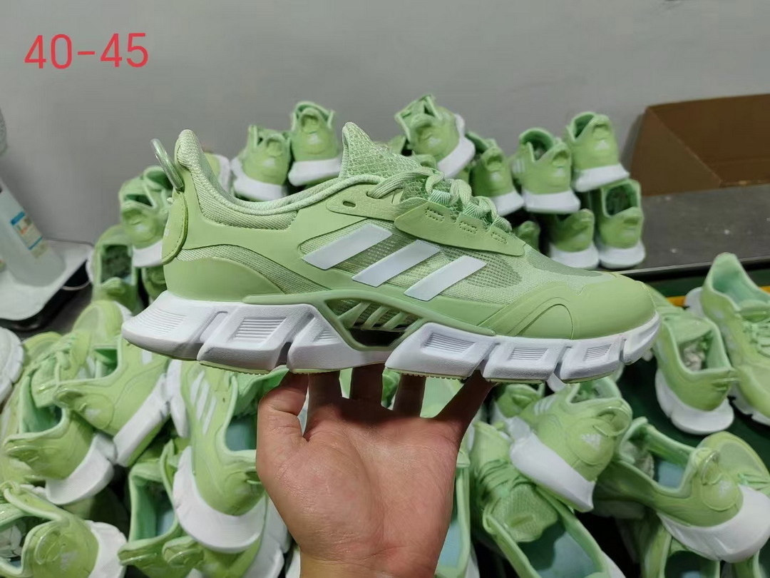 Adidas CllimaCool #郑。
