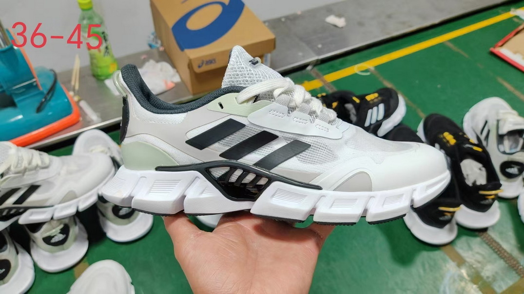 Adidas CllimaCool #郑。