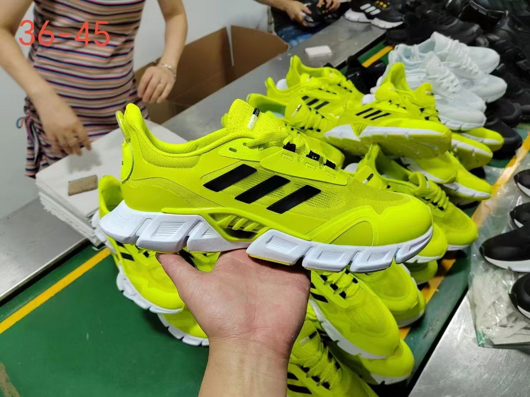 Adidas CllimaCool #郑。