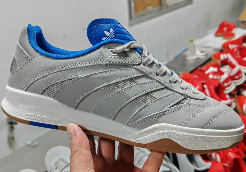 Adidas Low #郑。