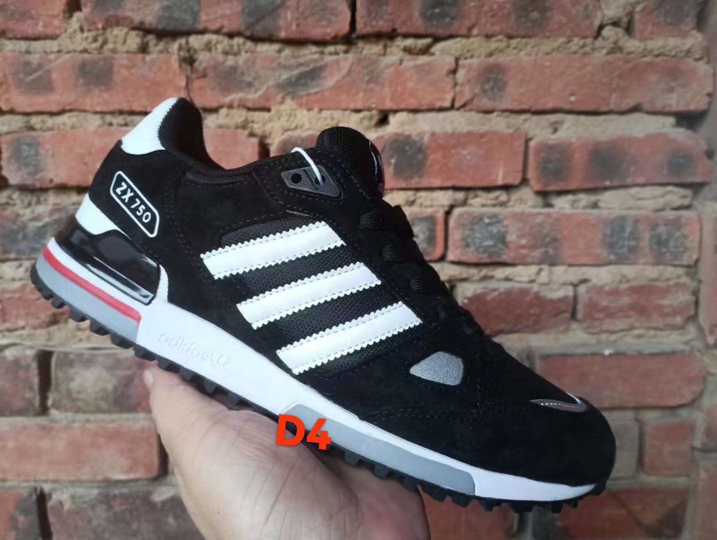 Adidas ZX750（D4）