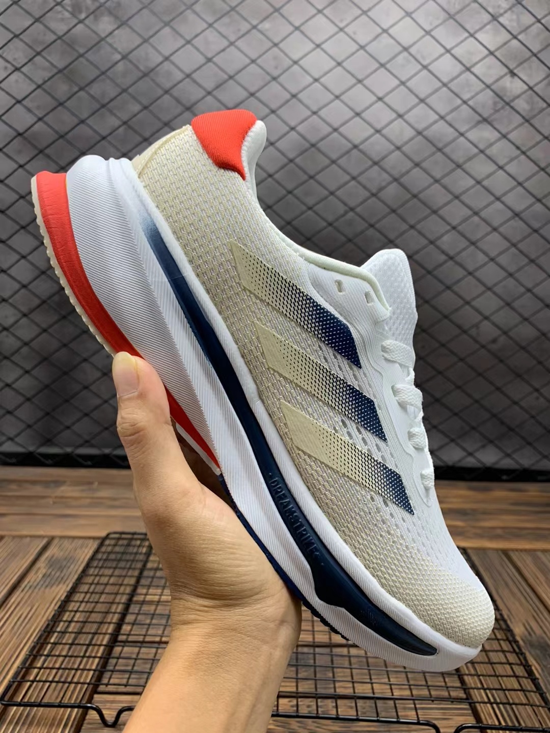 Adidas SuperNova Rise（F46 H-28)