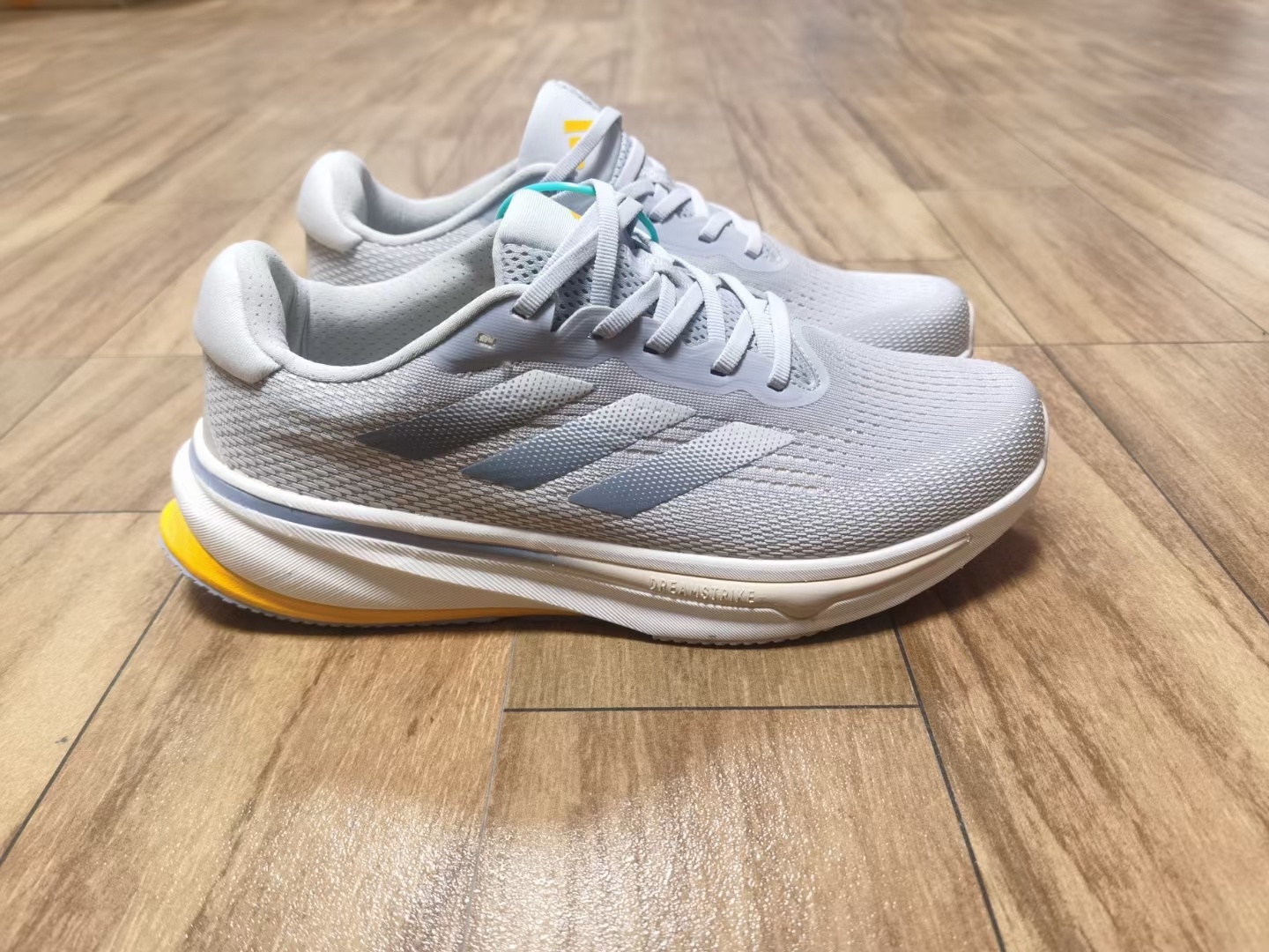 Adidas Supernova Rise（003）