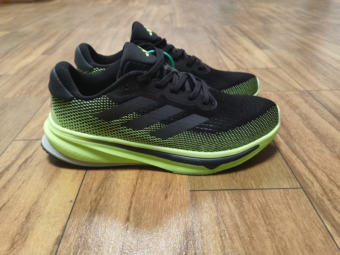 Adidas Supernova Rise（003）