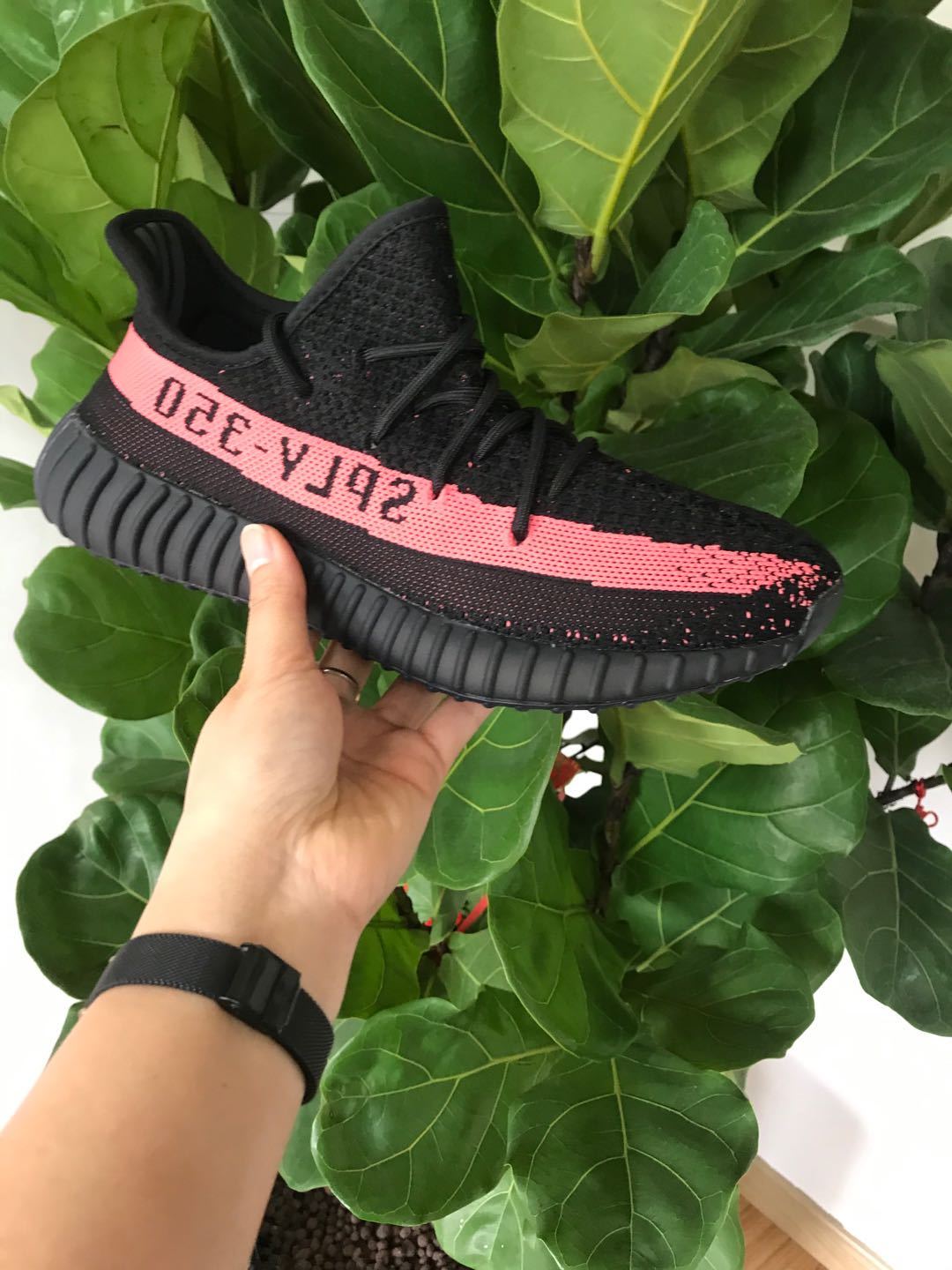 Yeezy 350V2防爆 (XZ)