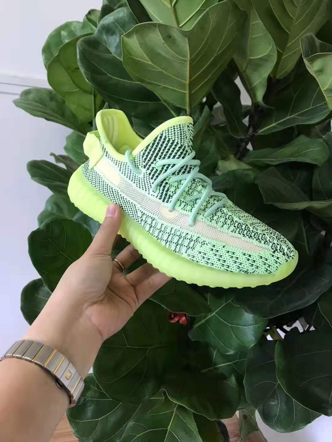 Yeezy 350V2防爆 (XZ)