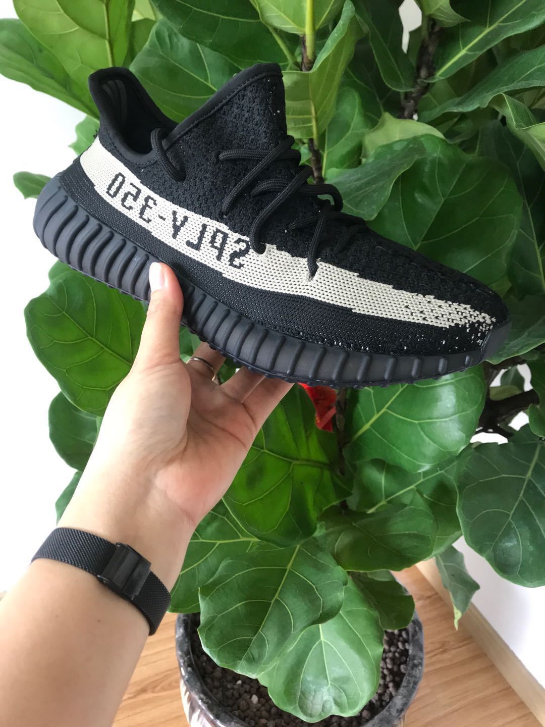 Yeezy 350V2防爆 (XZ)