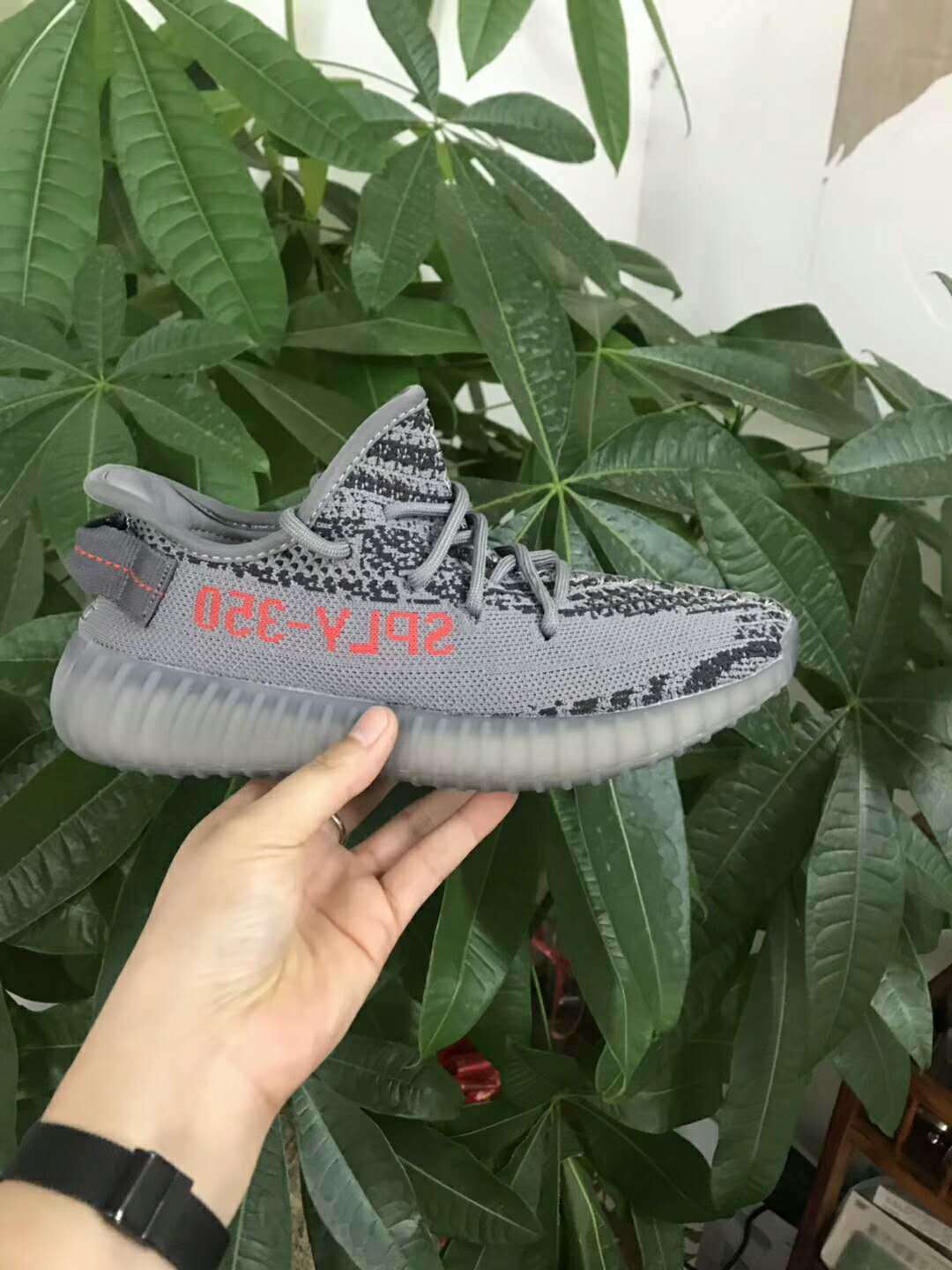 Yeezy 350V2防爆 (XZ)
