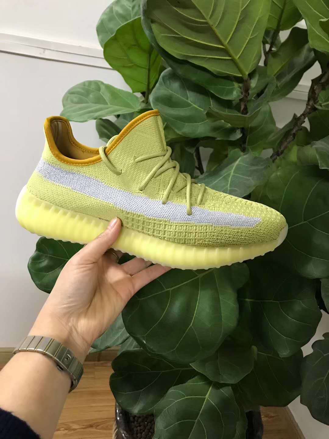 Yeezy 350V2防爆 (XZ)