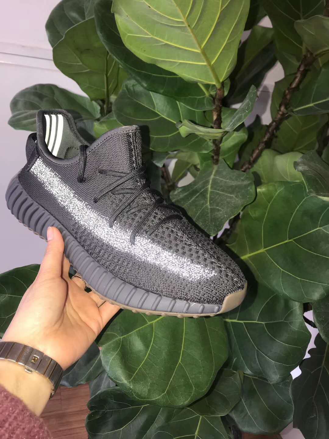 Yeezy 350V2防爆 (XZ)