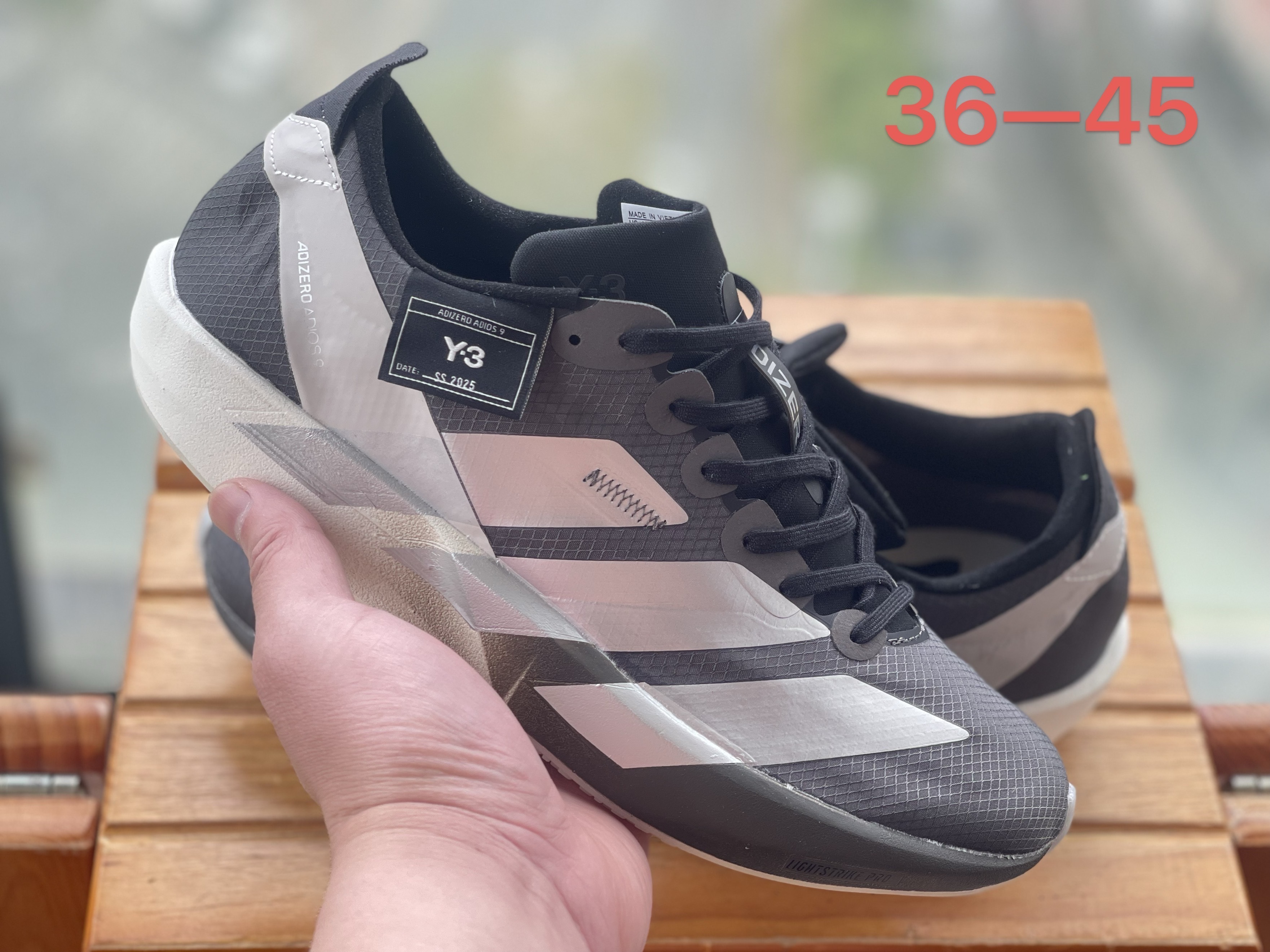 adiZero Adios 9 （H-63）