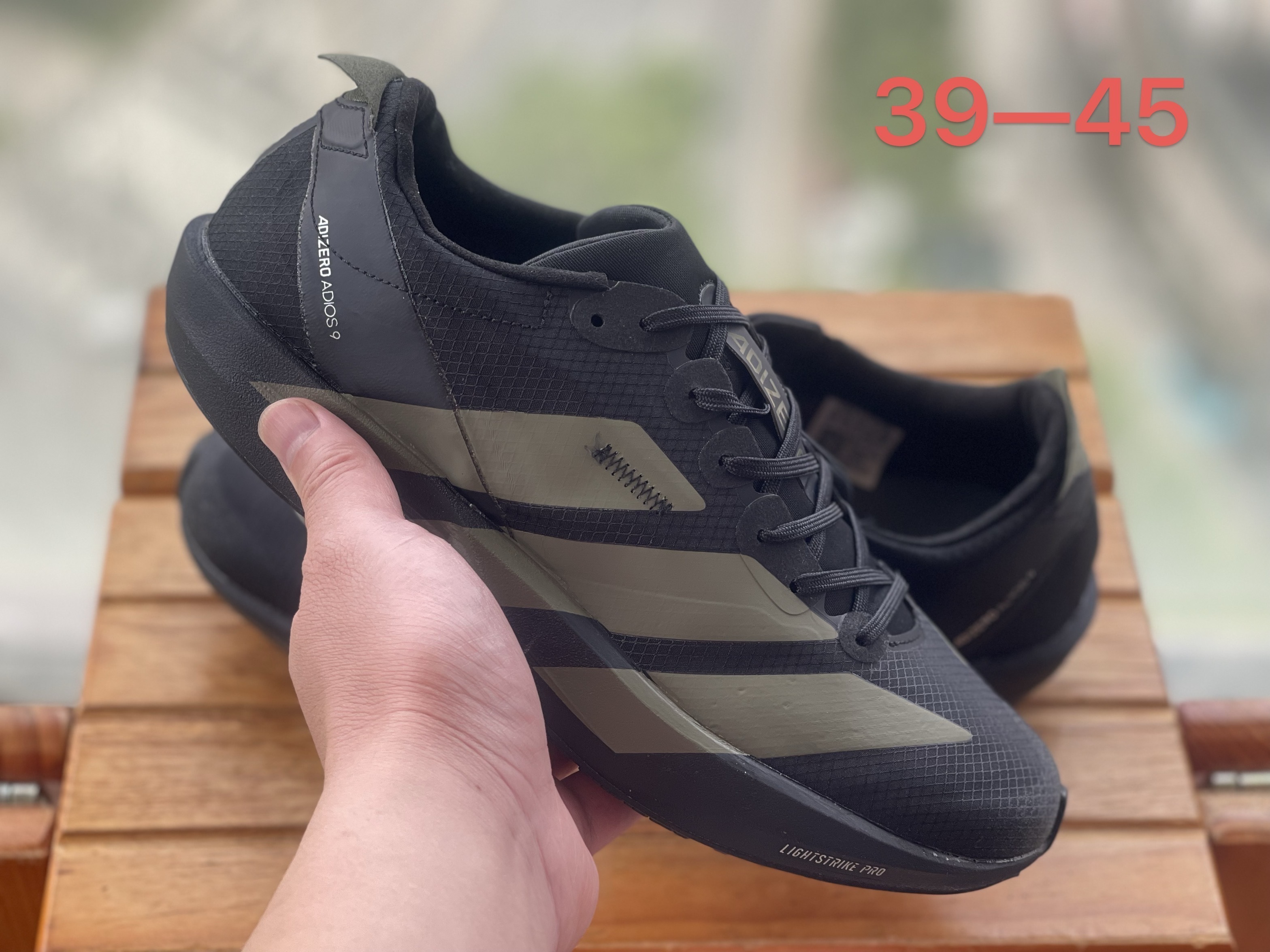 adiZero Adios 9 （H-63）