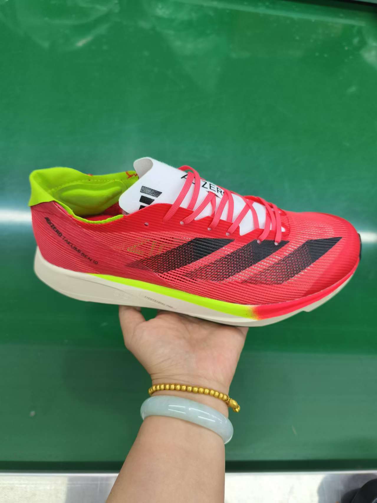 adiZero Takumi（F117）