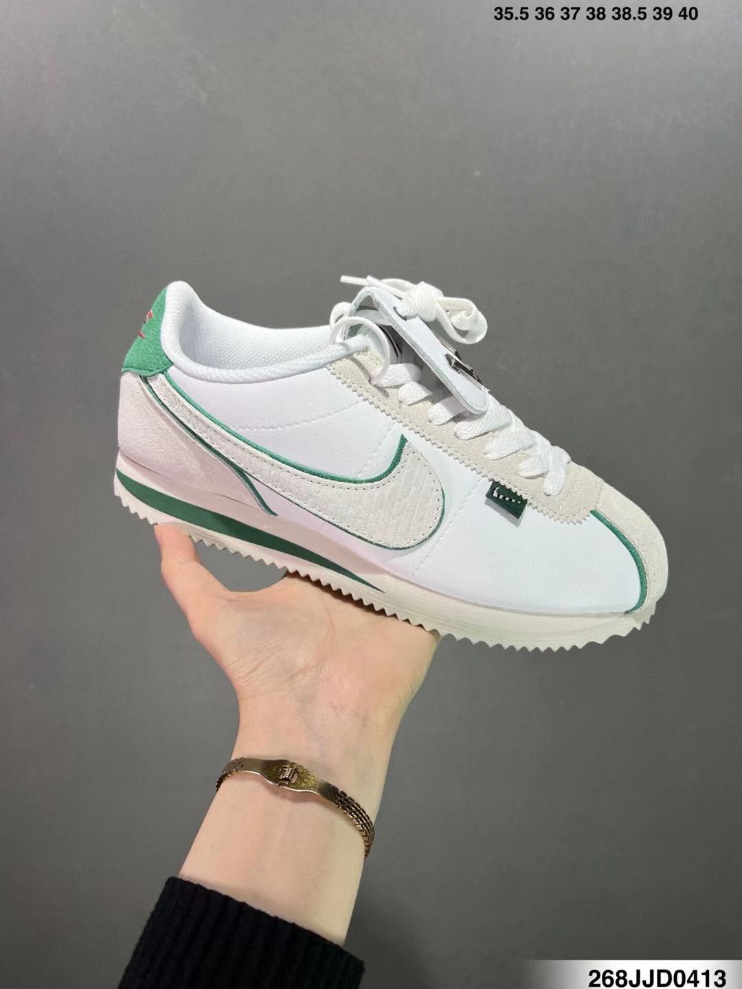 Nike Cortez（F52）