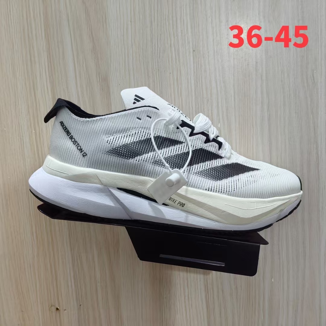 Adizero Boston 12（G29）