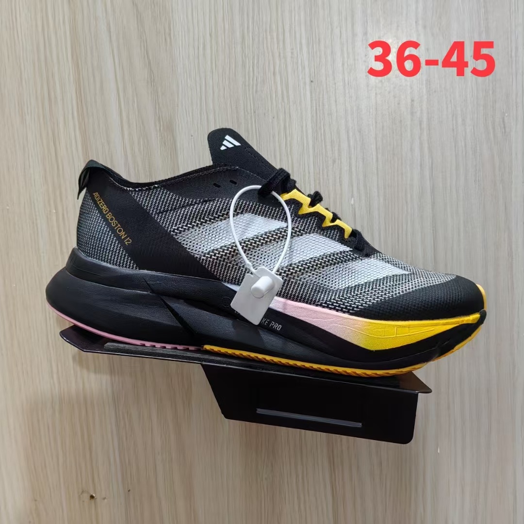 Adizero Boston 12（G29）
