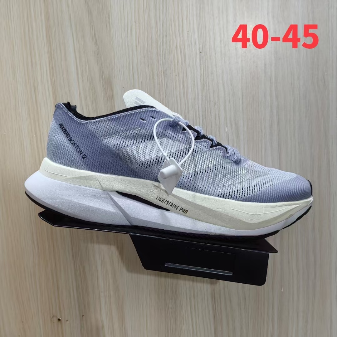 Adizero Boston 12（G29）