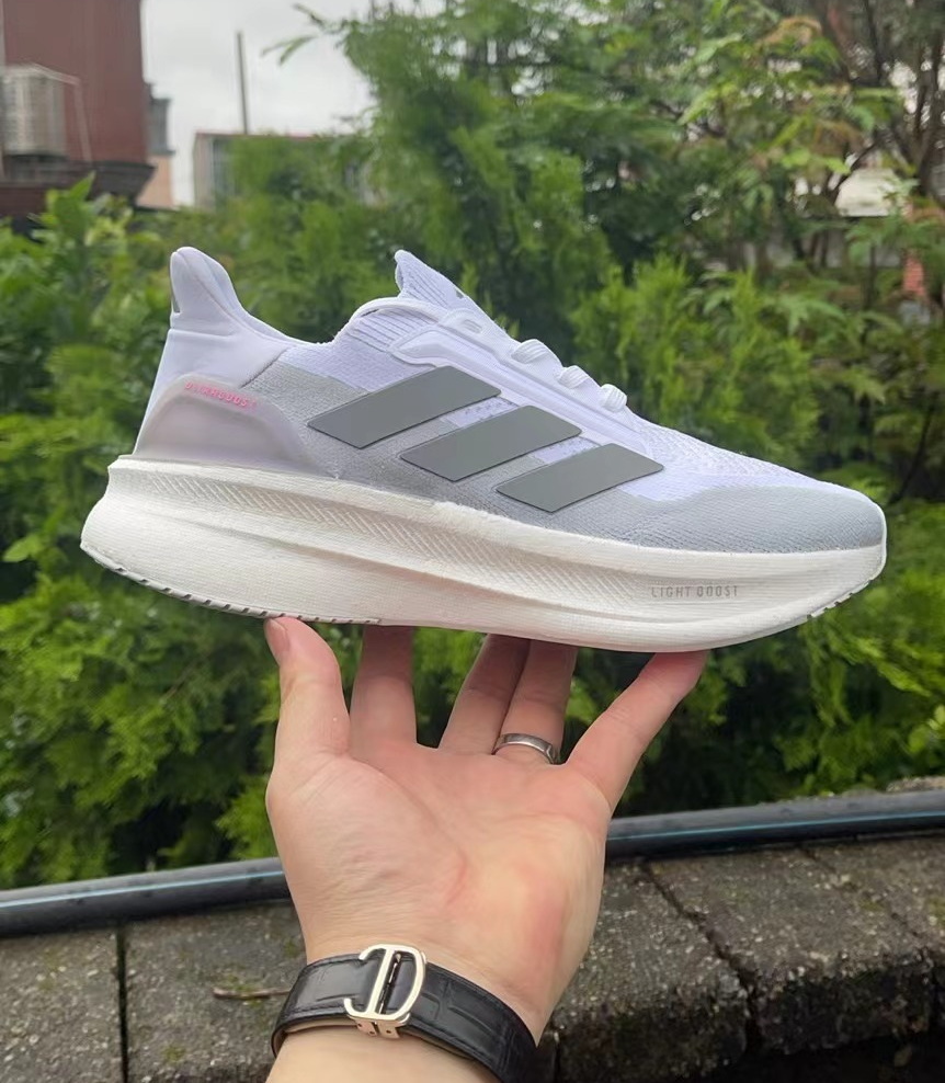 UltraBoost 10 真爆 #华D