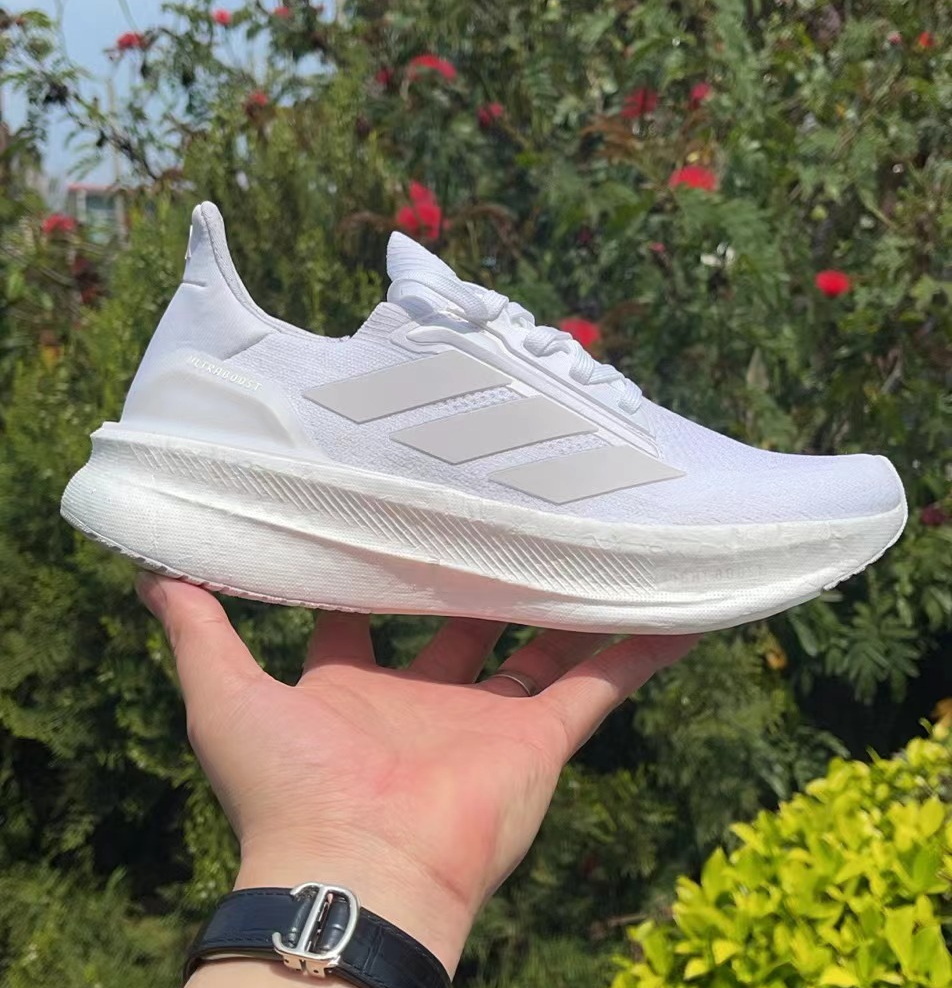 UltraBoost 10 真爆 #华D