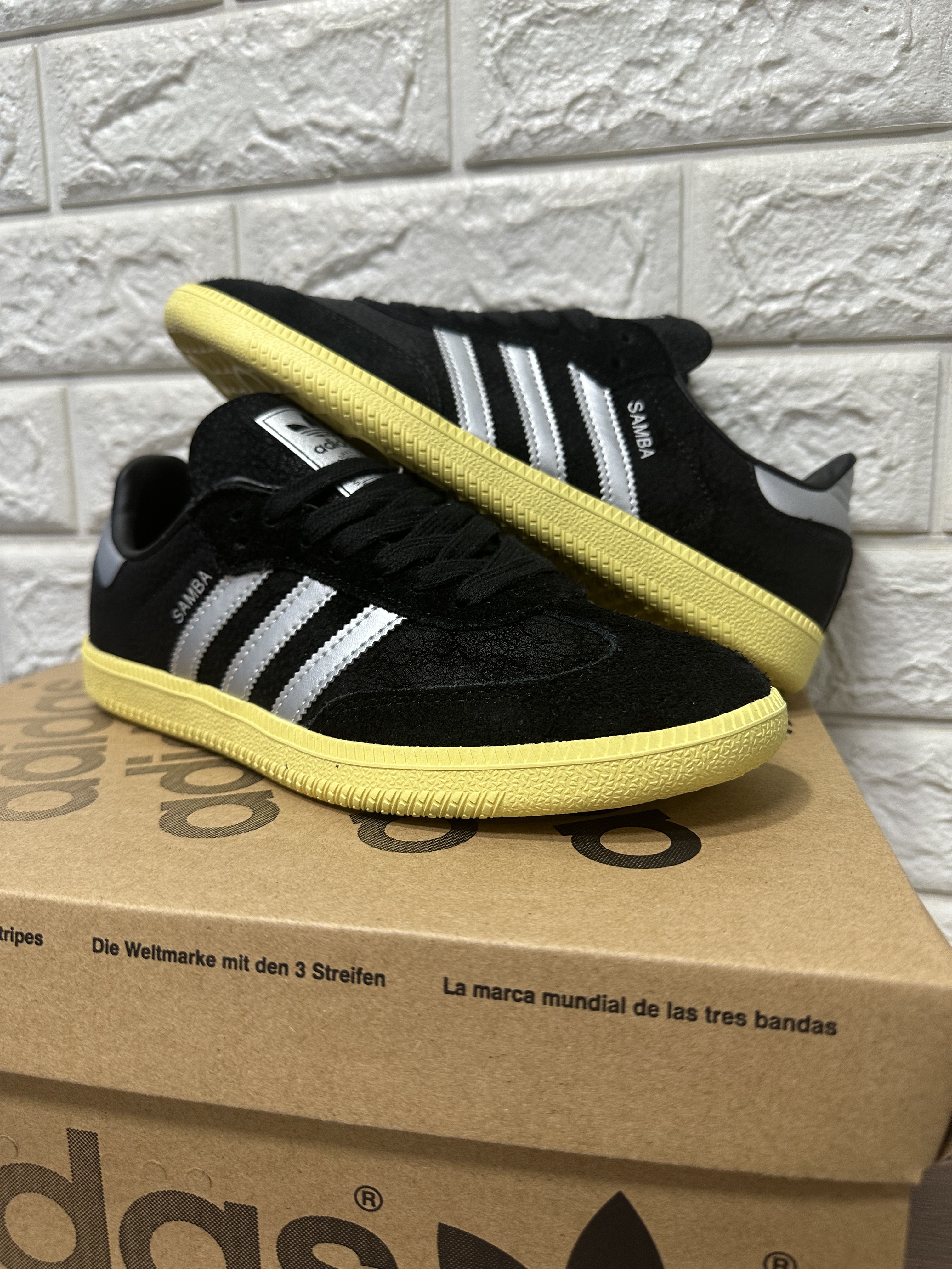 Adidas Samba（G48）