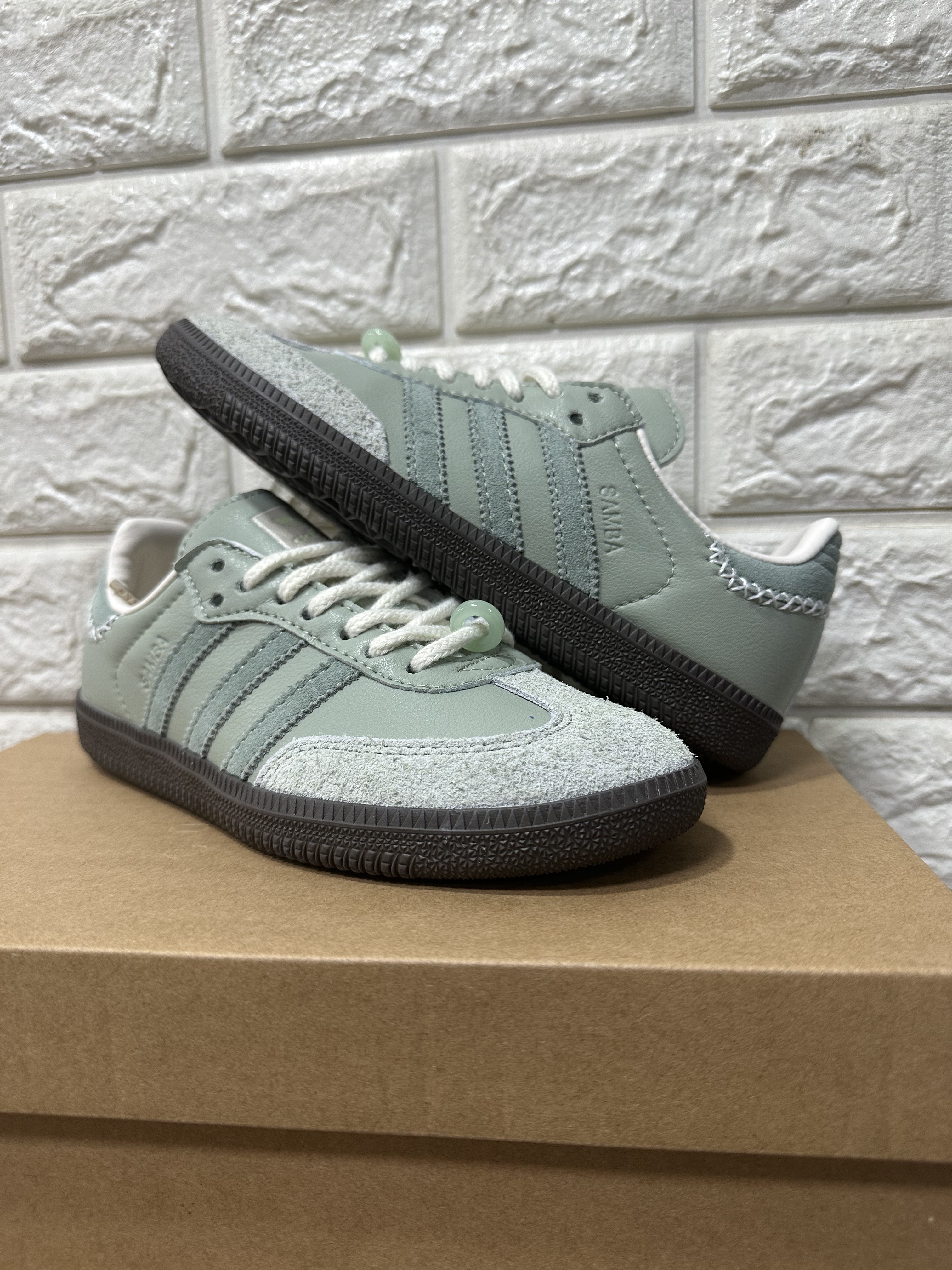 Adidas Samba（G48）