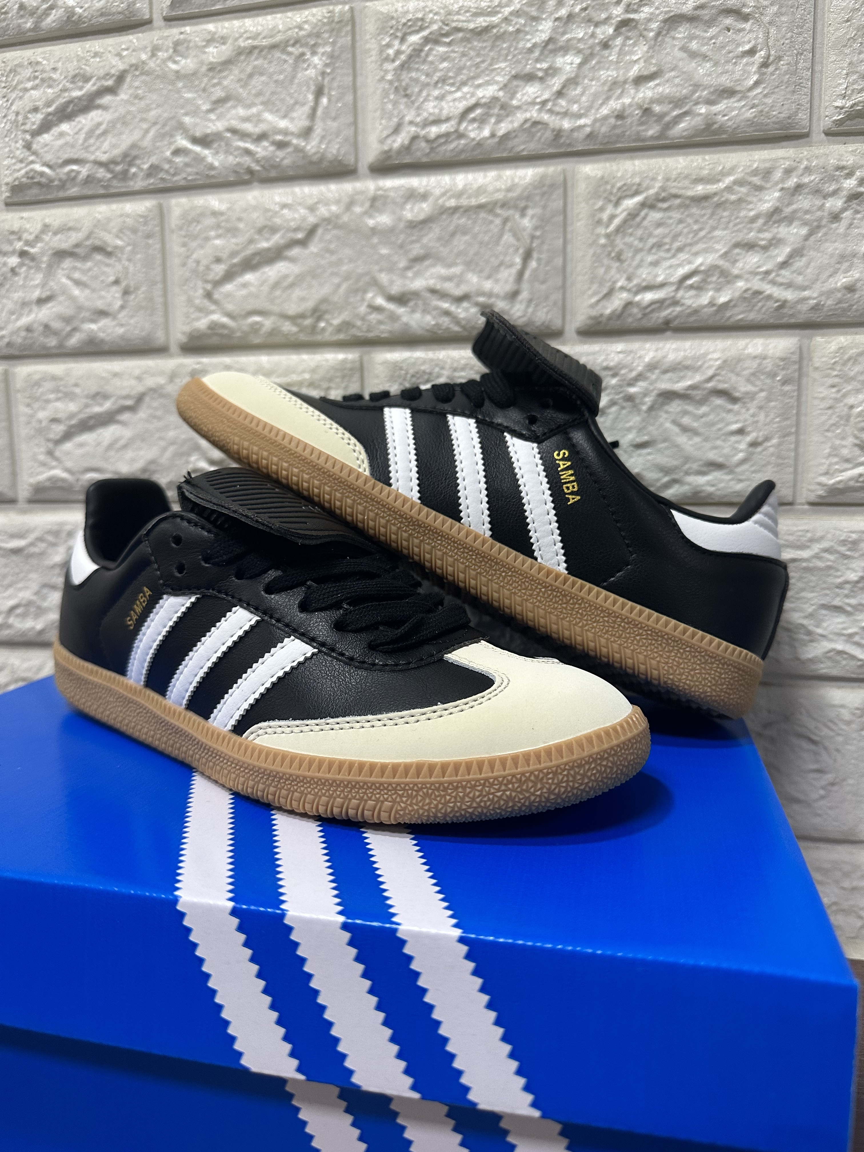 Adidas Samba（G48）
