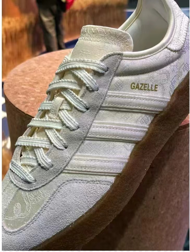 CLOT x Gazelle（030, J-44）