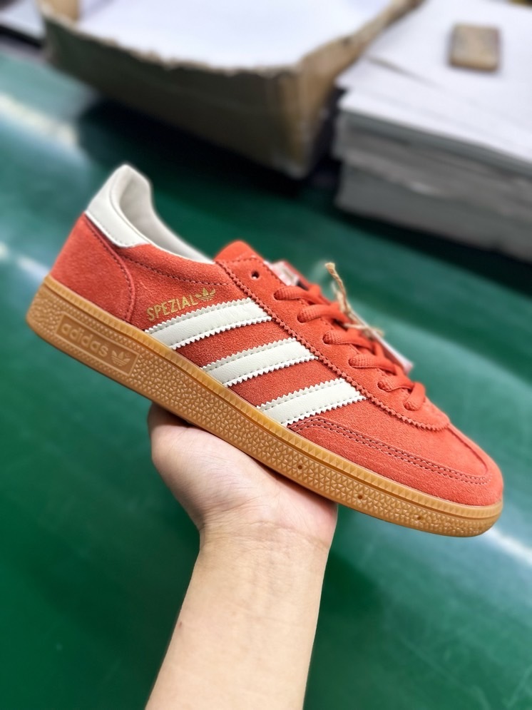 Spezial #李