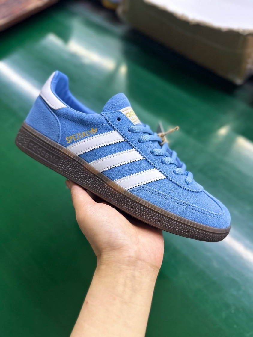 Spezial #李