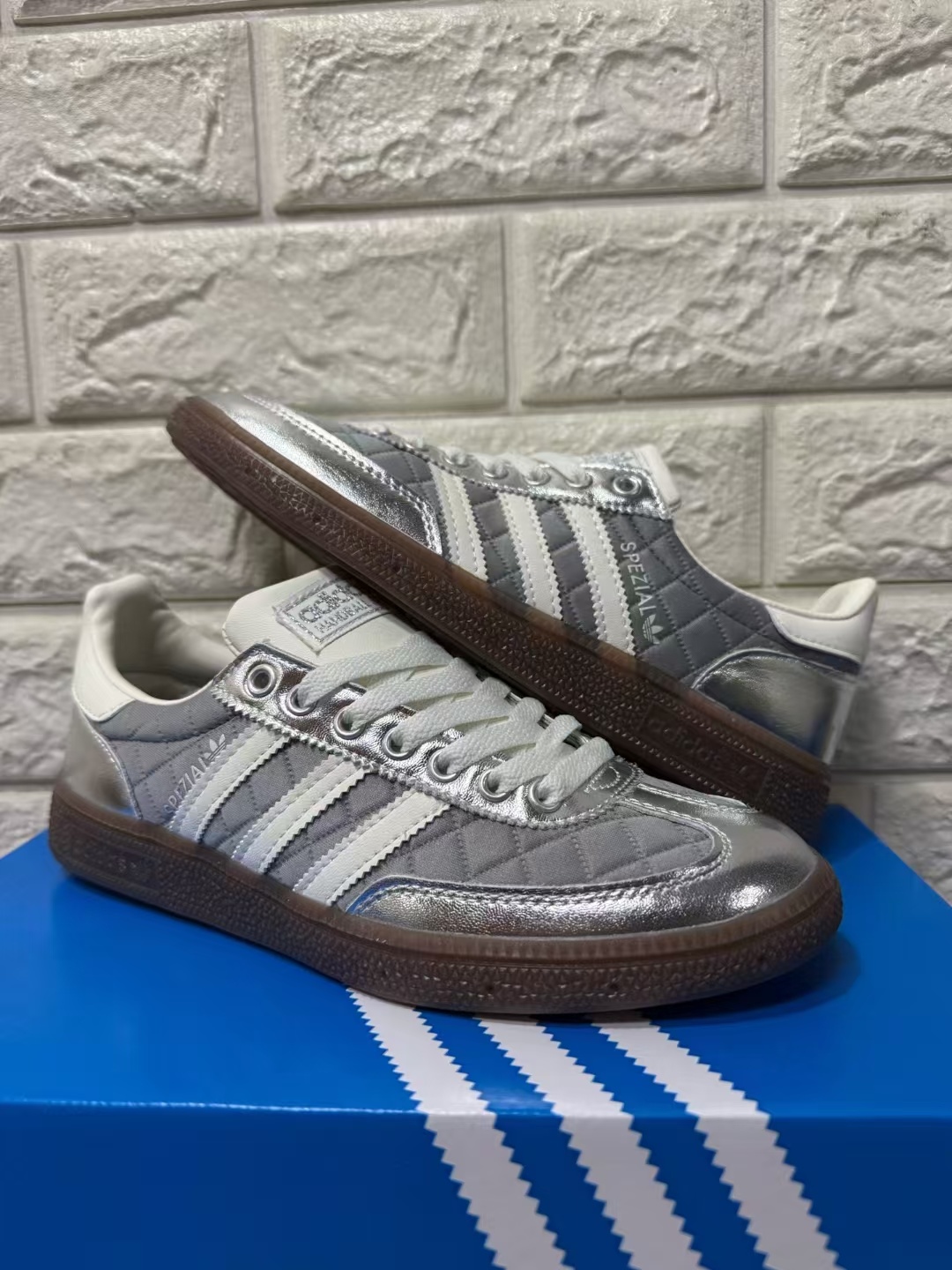 Adidas Handball Spezial（G48）