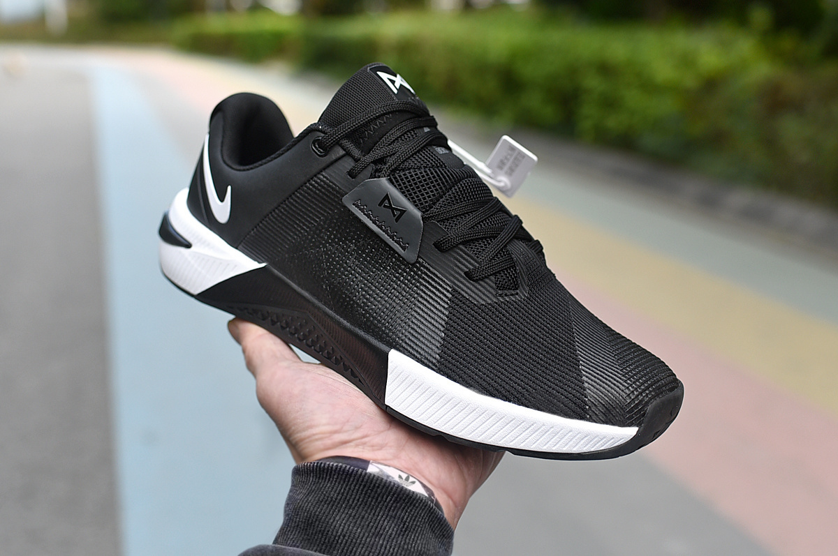 Nike Metcon #2516 (H-7)