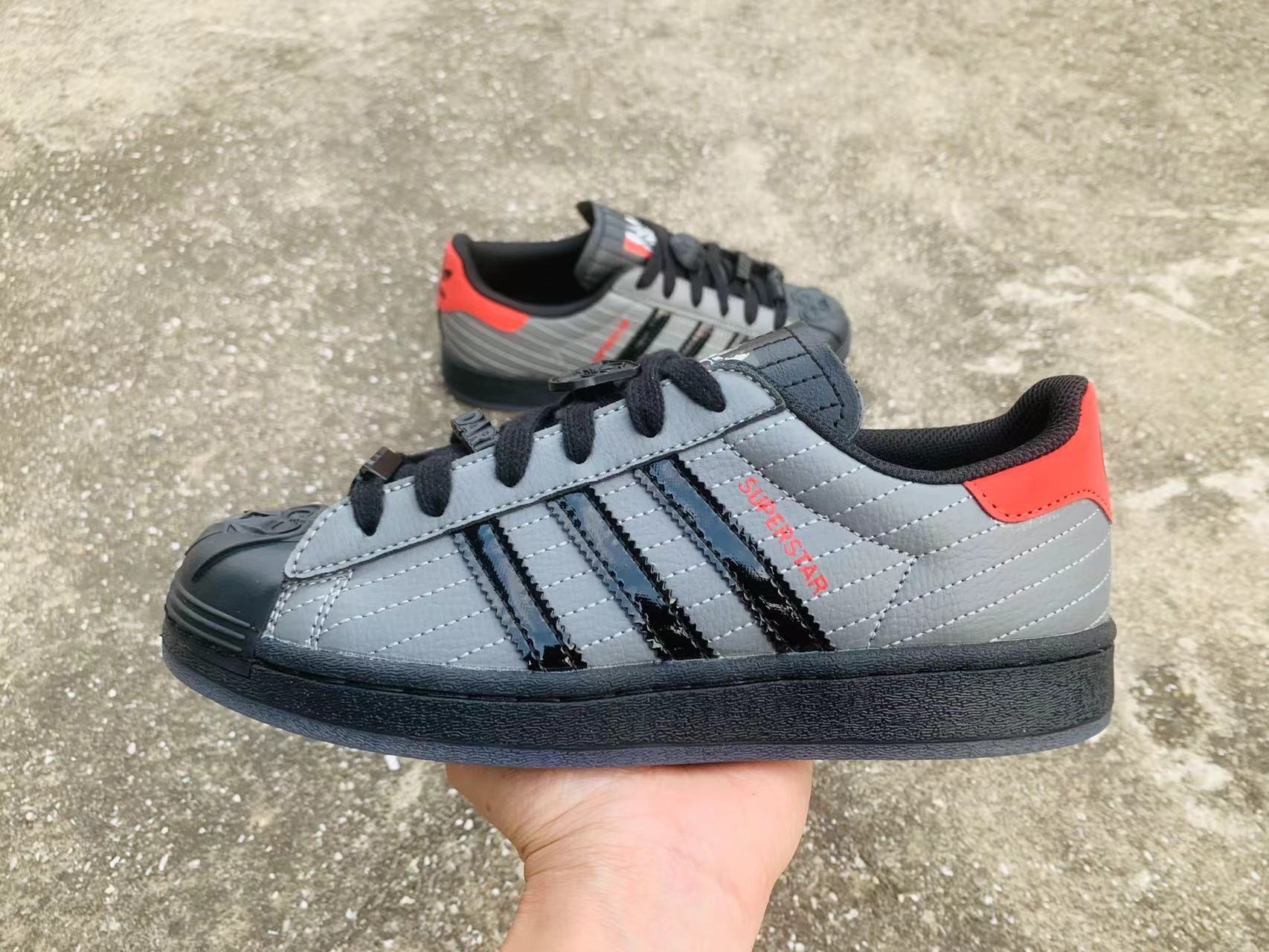 Superstar（G17）