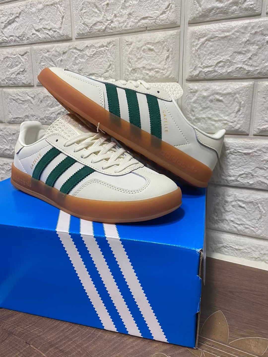 Adidas Originals Gazelle Indoor（G48 F15）