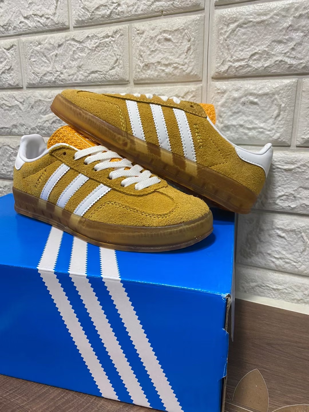 Adidas Originals Gazelle Indoor（G48 F15）