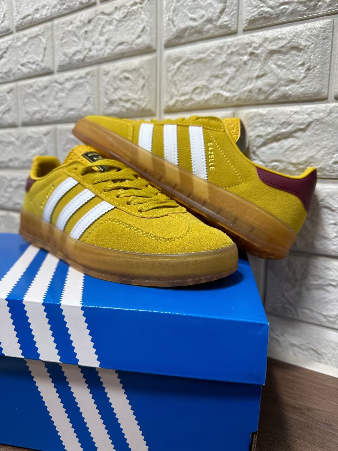 Adidas Originals Gazelle Indoor（G48 F15）