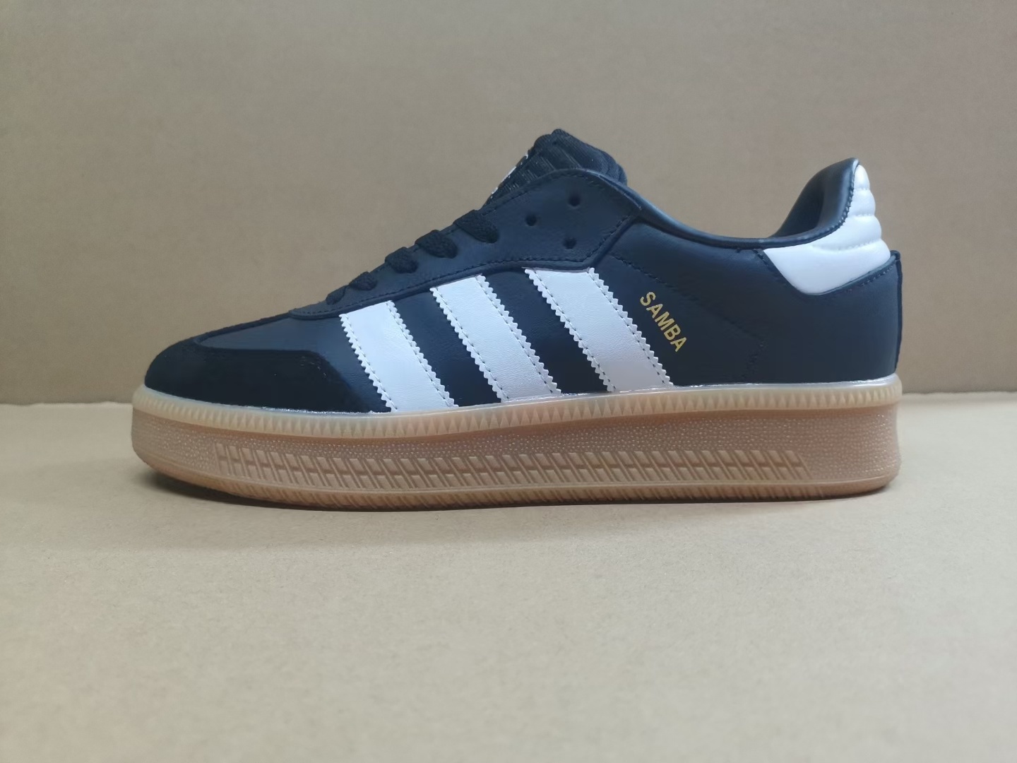 Adidas Samba XLG (026,030 G19,G23 G33)
