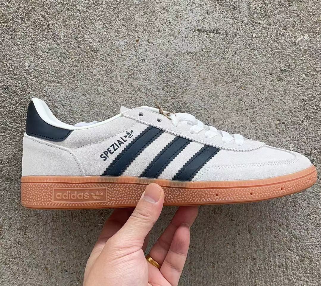 Adidas Spezial