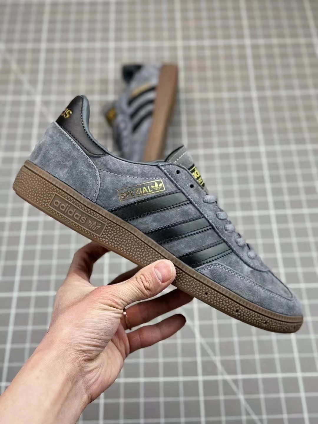 Adidas Spezial