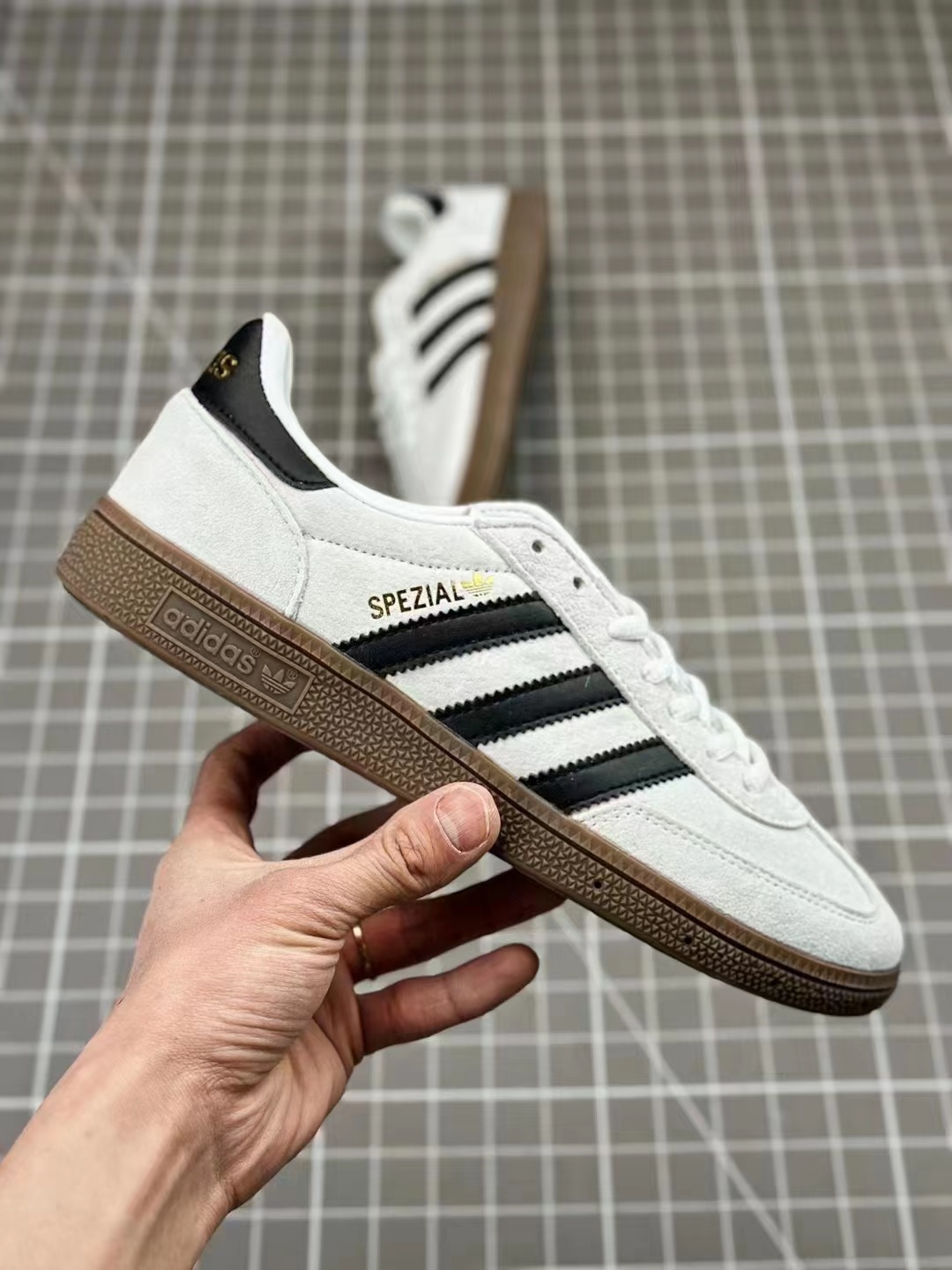 Adidas Spezial