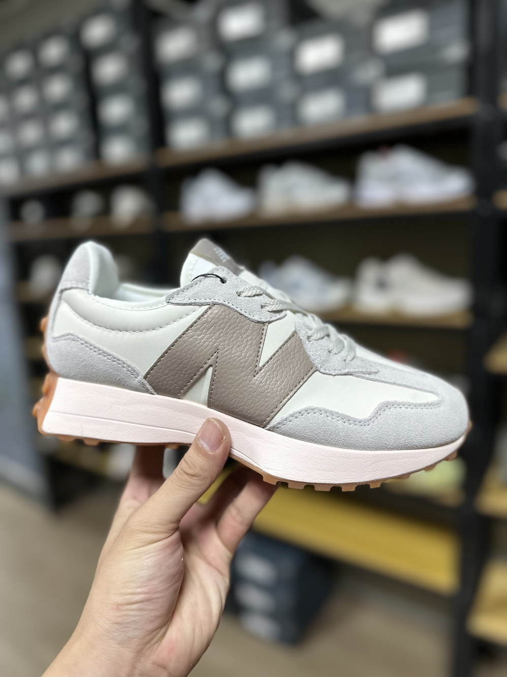 NB 327