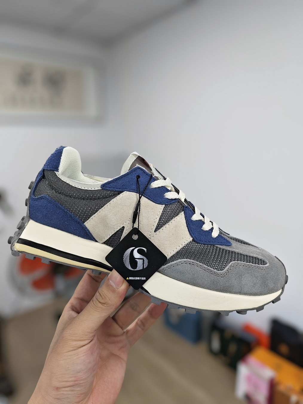 NB 327