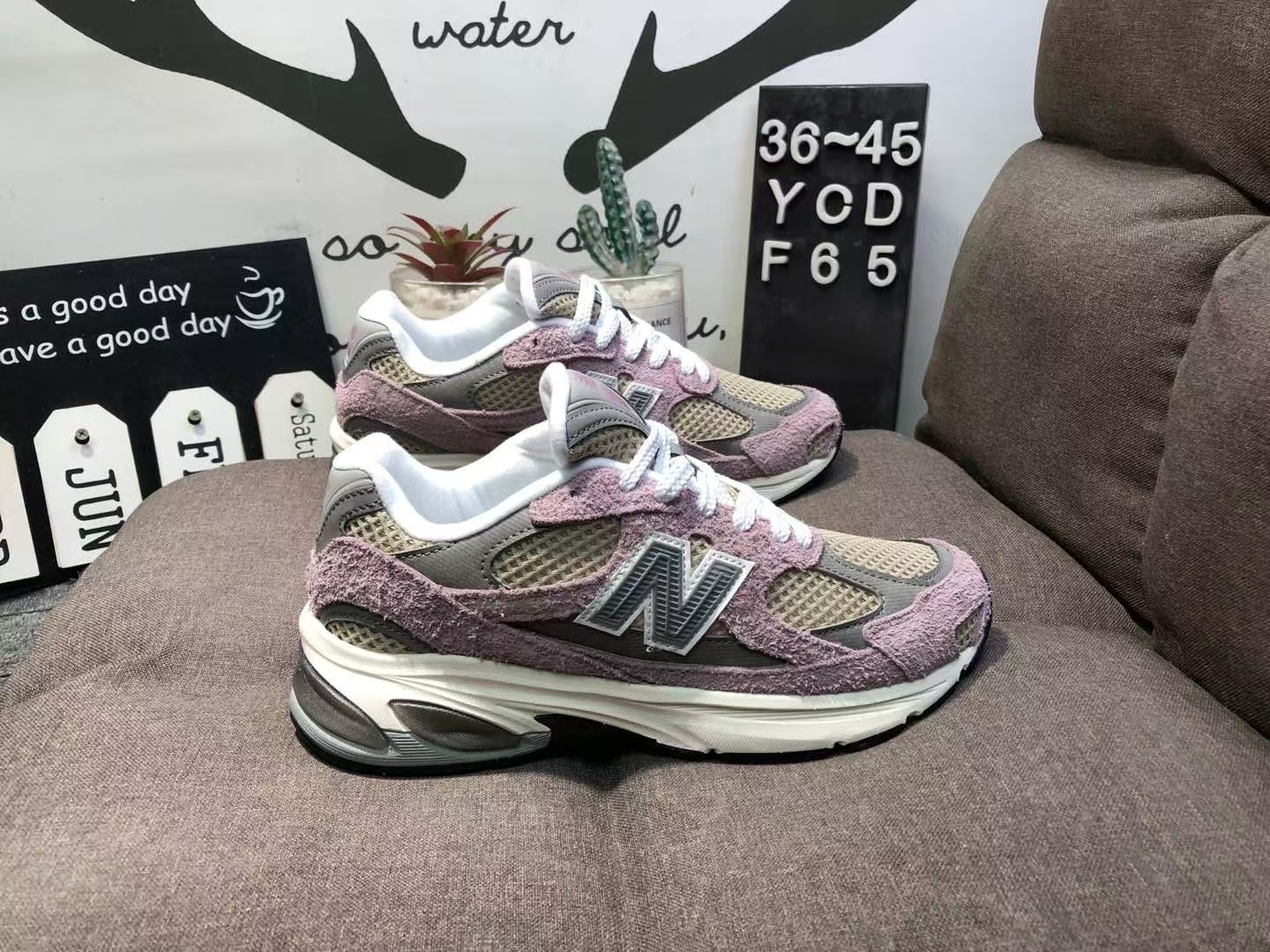 NB 2010 Black Ice（H-23）