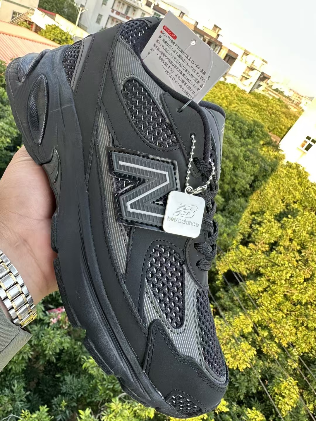NB 2010（F48）